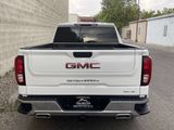 Used 2024 GMC Sierra 1500 SLE image 3
