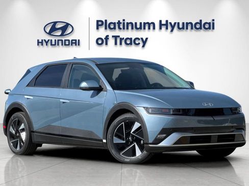 New 2026 Hyundai Ioniq 5 SEL RWD image 2