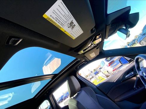 Used 2023 BMW X1 xDrive28i w/ Premium Package image 13