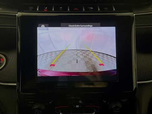 Used 2024 Jeep Grand Cherokee L Altitude image 13