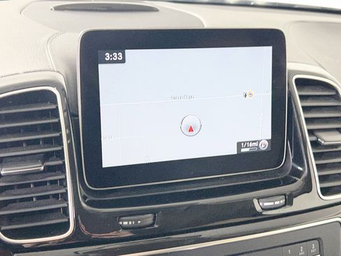 Used 2019 Mercedes-Benz GLS 450 4MATIC image 13