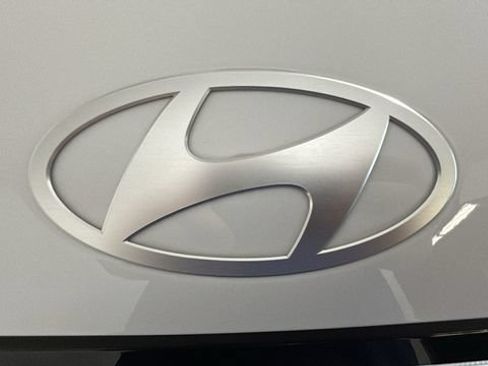 Certified 2024 Hyundai Kona SEL FWD image 8