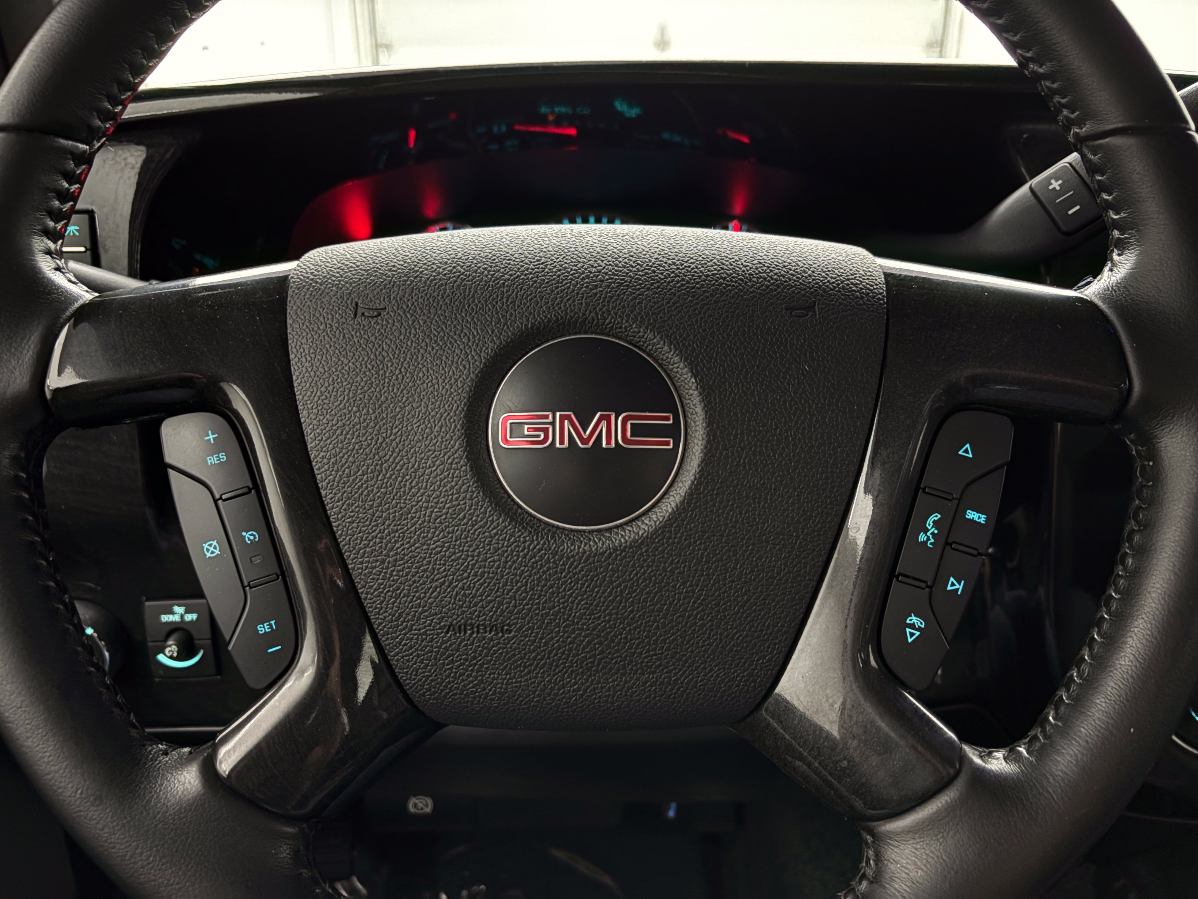 Used 2020 GMC Savana 2500 Extended w/ Enhanced Convenience Package RWD image 27