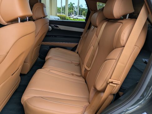 Certified 2026 Genesis GV80 2.5T Advanced image 15