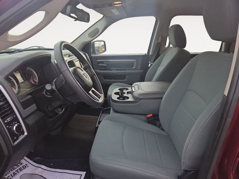 Used 2016 RAM 1500 Classic SLT AWD/4WD image 9