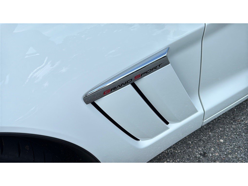Used 2013 Chevrolet Corvette Grand Sport w/ 4LT Preferred Equipment Group RWD image 20