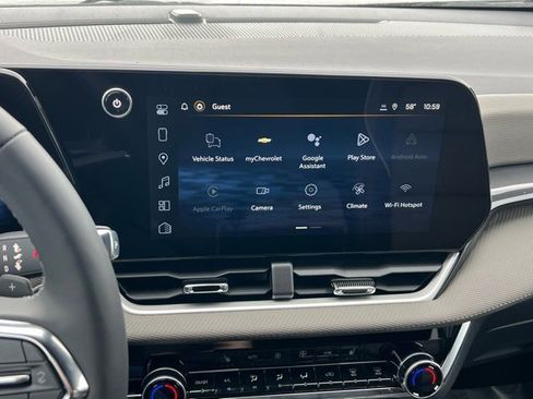 New 2026 Chevrolet Equinox LT w/ Convenience Package II image 8