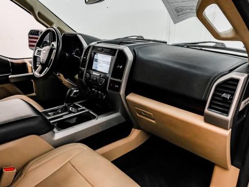 Used 2017 Ford F150 Lariat RWD image 10