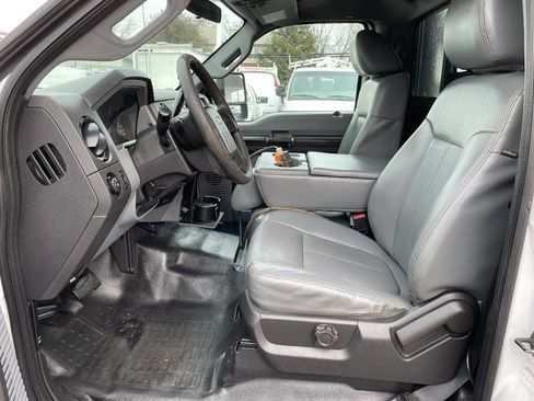 Used 2015 Ford F450 XL w/ Power Equipment Group RWD image 10