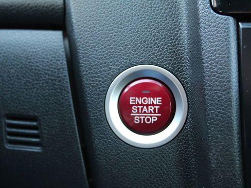 Used 2016 Honda Fit EX image 23