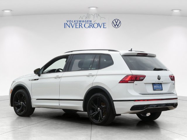 Certified 2024 Volkswagen Tiguan SE R-Line AWD/4WD image 5