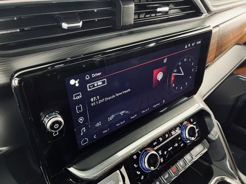 Used 2024 GMC Sierra 1500 Denali Ultimate image 29