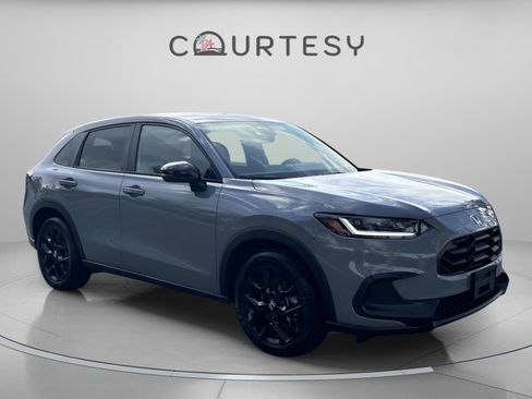 Certified 2023 Honda HR-V Sport image 10