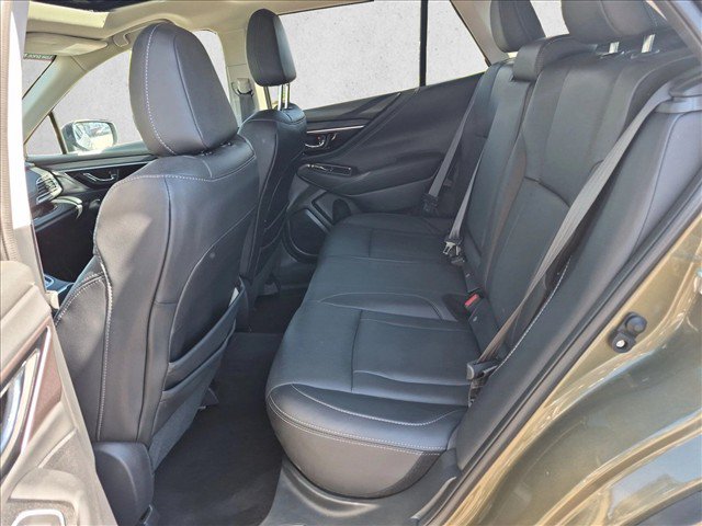 Used 2025 Subaru Outback Touring AWD/4WD image 18