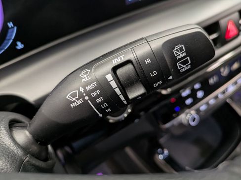 Used 2025 Kia Seltos S image 20