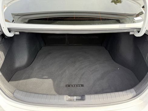 Used 2022 Kia Forte LXS image 17