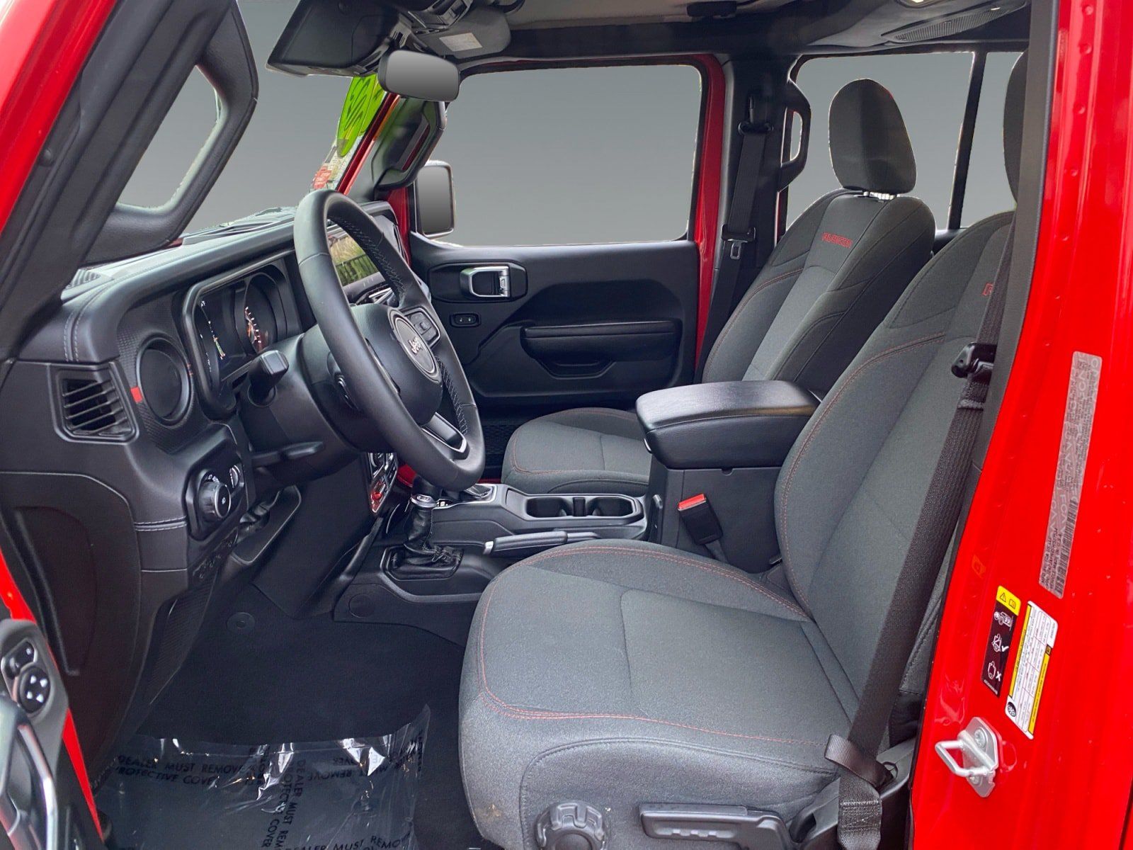 Used 2025 Jeep Wrangler Unlimited Rubicon AWD/4WD image 9