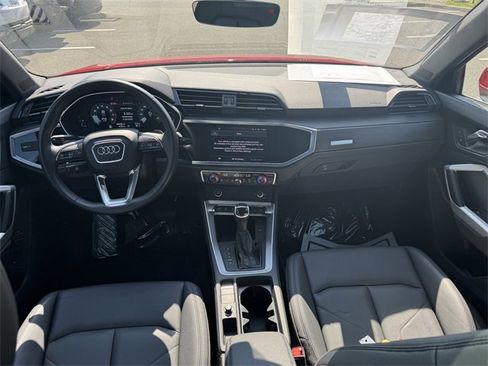Certified 2022 Audi Q3 2.0T Premium w/ Convenience Package image 13