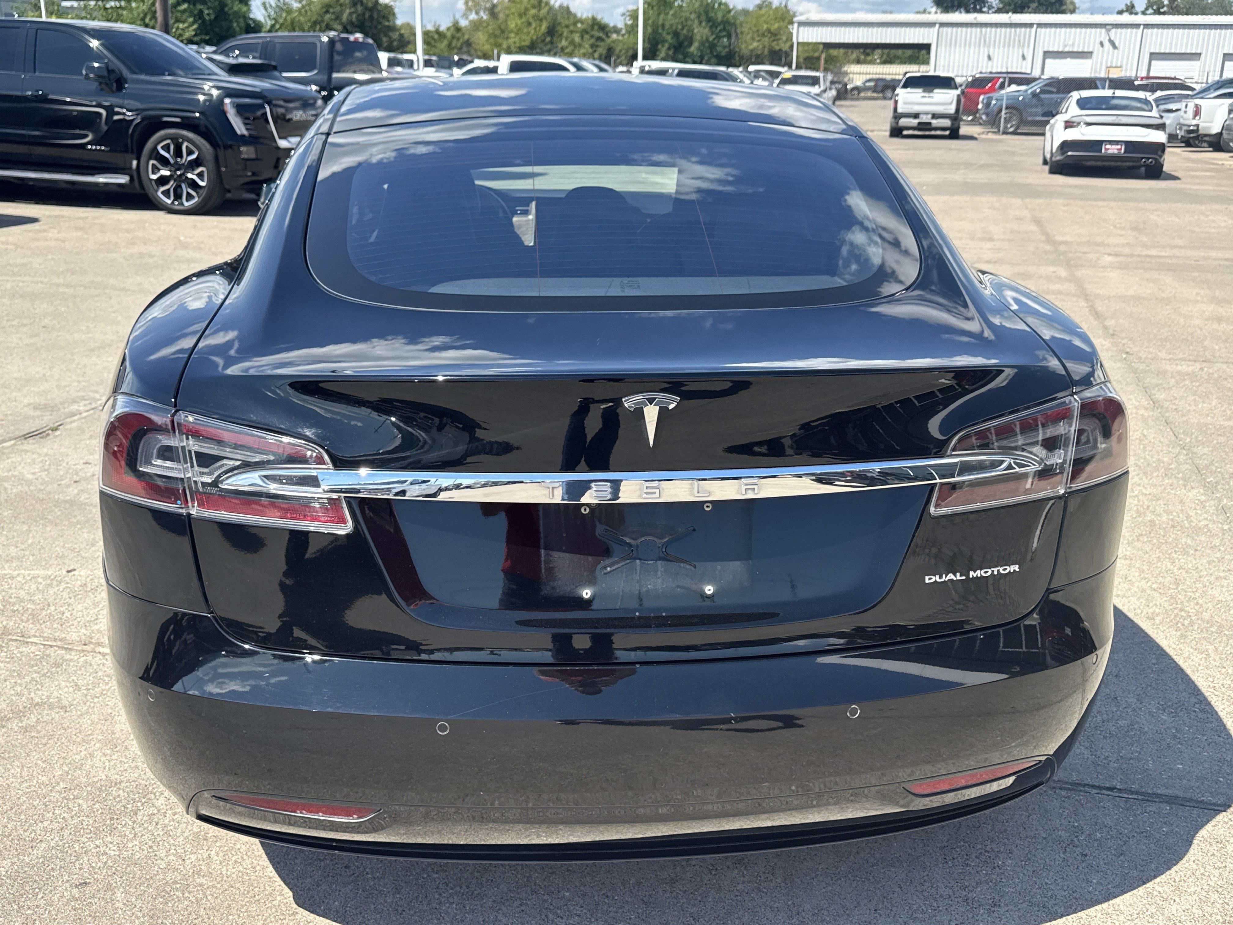 Used 2021 Tesla Model S Long Range Plus AWD/4WD image 11