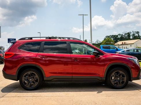 Used 2025 Subaru Ascent Onyx Edition AWD/4WD image 19