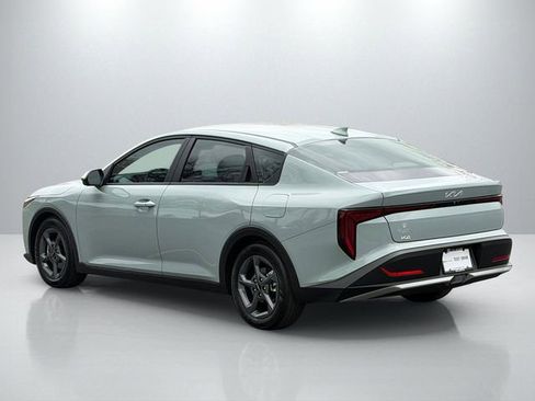 Certified 2025 Kia K4 LXS image 5