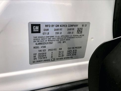 Used 2020 Buick Encore GX Select w/ Advanced Technology Package FWD image 32