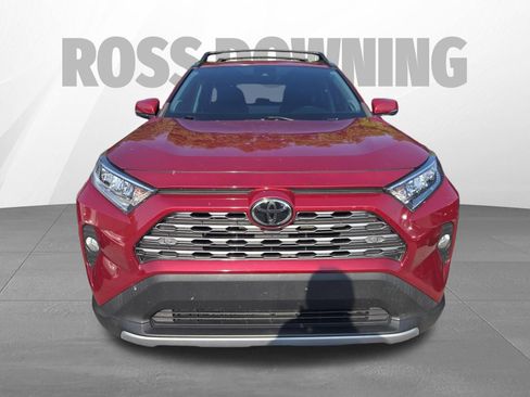 Used 2021 Toyota RAV4 Limited FWD image 2