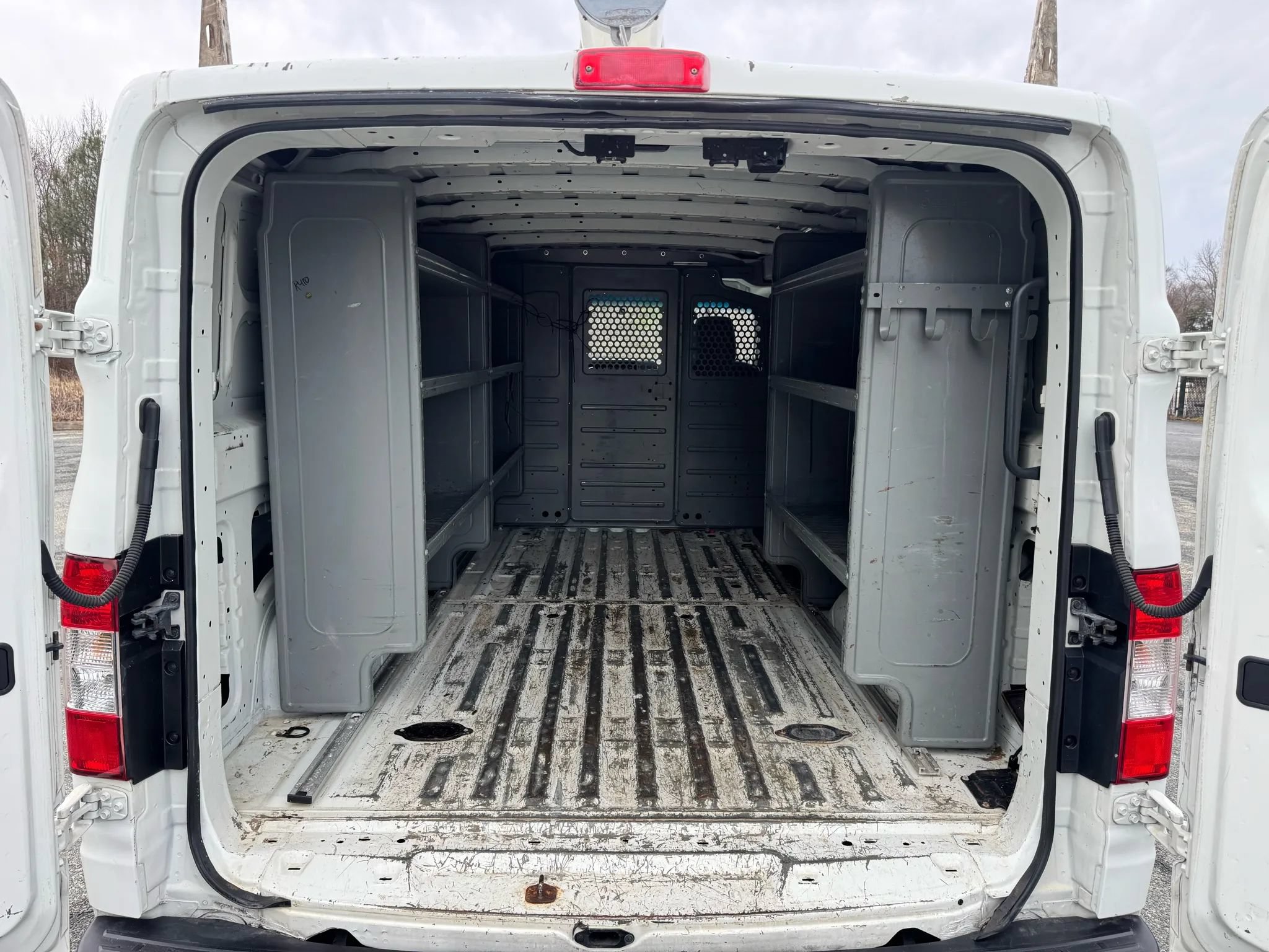 Used 2014 Nissan NV 1500 S w/ Power Basic Package RWD image 15