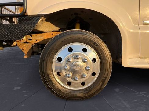 Used 2004 Ford F550 2WD Crew Cab Super Duty image 14