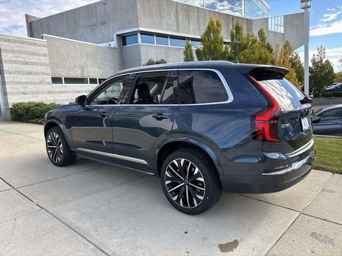 New 2026 Volvo XC90 B5 Plus image 5
