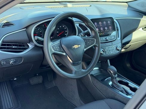 Used 2023 Chevrolet Malibu LT image 22