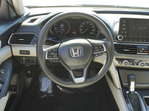 Used 2020 Honda Accord LX image 18
