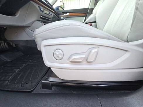 Used 2022 Audi Q5 e Premium Plus AWD/4WD image 23