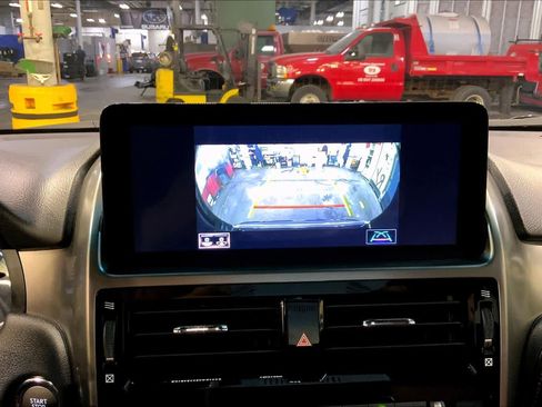 Certified 2023 Lexus GX 460 Premium w/ Premium Package image 26