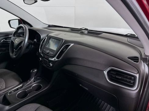 Used 2018 Chevrolet Equinox LT image 28