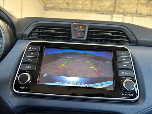 Used 2025 Nissan Versa SV FWD image 22