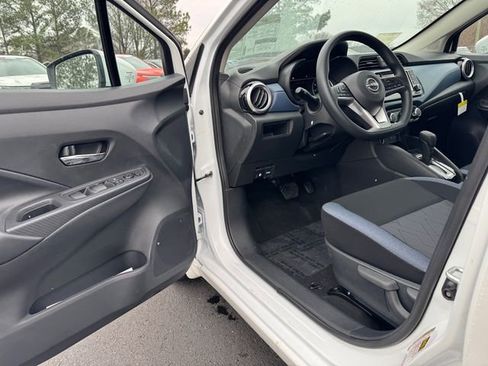 Certified 2025 Nissan Versa SV w/ Trunk Package FWD image 12