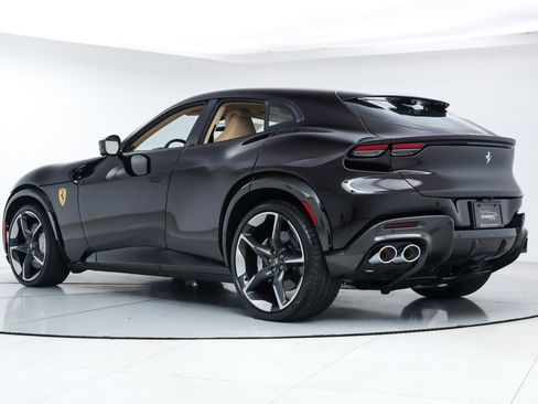 Certified 2025 Ferrari Purosangue AWD/4WD image 8