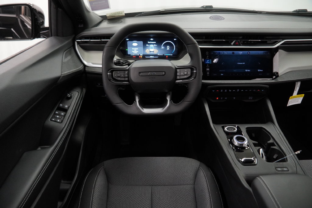 New 2026 Jeep Cherokee Laredo AWD/4WD image 19