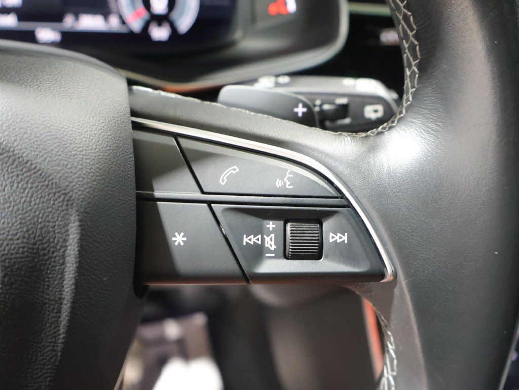 Used 2021 Audi Q8 Premium Plus AWD/4WD image 34