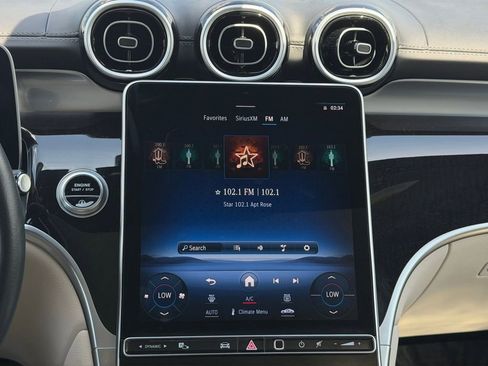 Used 2024 Mercedes-Benz GLC 300 4MATIC image 14