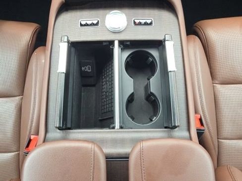 Used 2025 Lincoln Navigator L Reserve AWD/4WD image 46