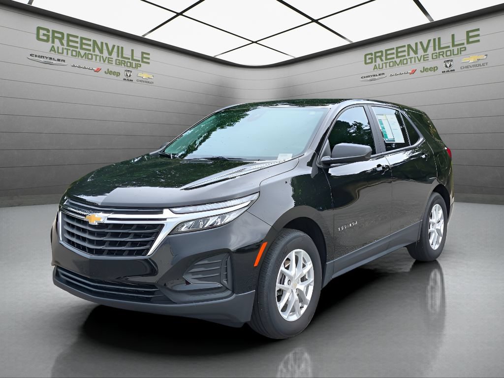 Used 2024 Chevrolet Equinox LS w/ LS Convenience Package FWD image 1