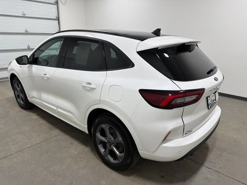 Used 2024 Ford Escape ST-Line w/ Tech Pack #1 AWD/4WD image 6