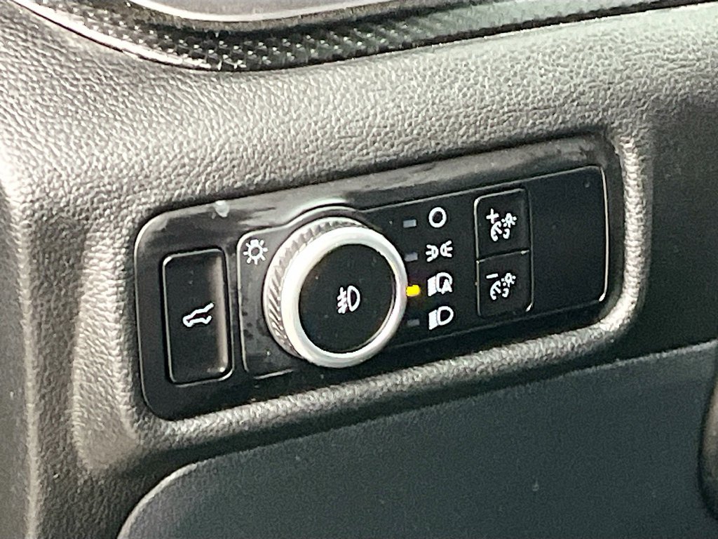 Used 2023 Ford Explorer ST AWD/4WD image 10