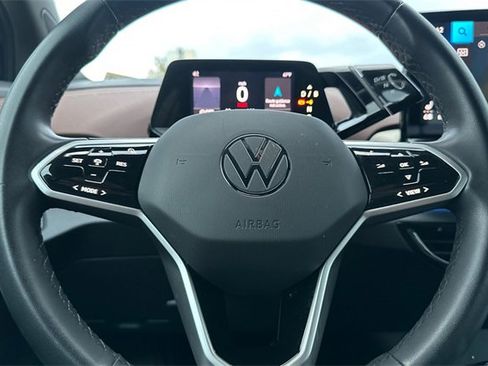 Used 2023 Volkswagen ID.4 Pro image 27