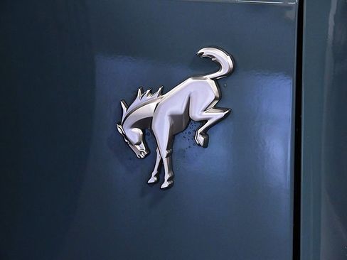 Used 2022 Ford Bronco Outer Banks AWD/4WD image 11