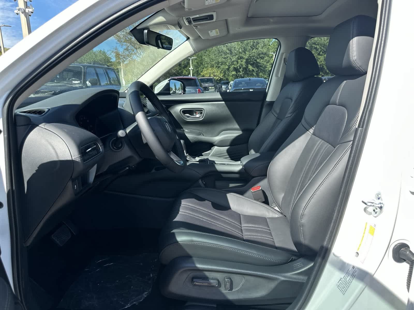 New 2027 Honda HR-V EX-L image 13