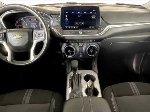 Used 2023 Chevrolet Blazer LT image 21