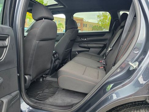 Used 2025 Honda CR-V Sport image 30